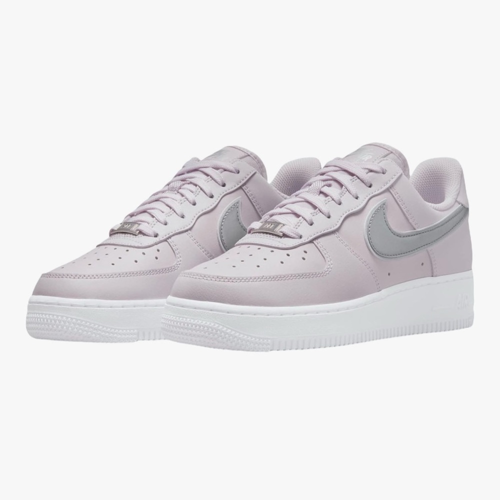 Nike Air Force 1 Low light Pink and Silver Sneakers Size 9.5 NWOT